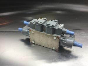 Liebherr Valvola di controllo direzionale